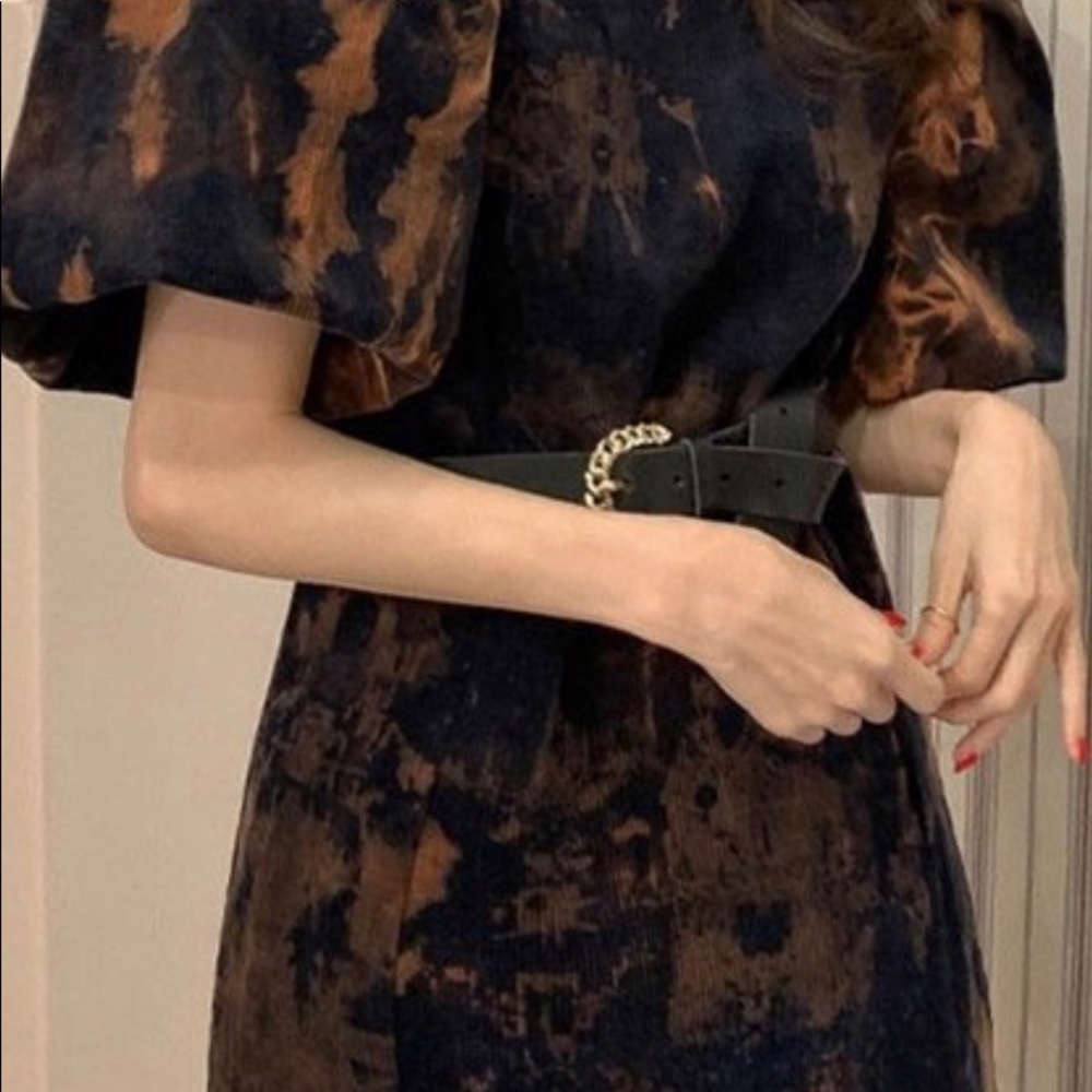 Dress - Picture 2 of 2